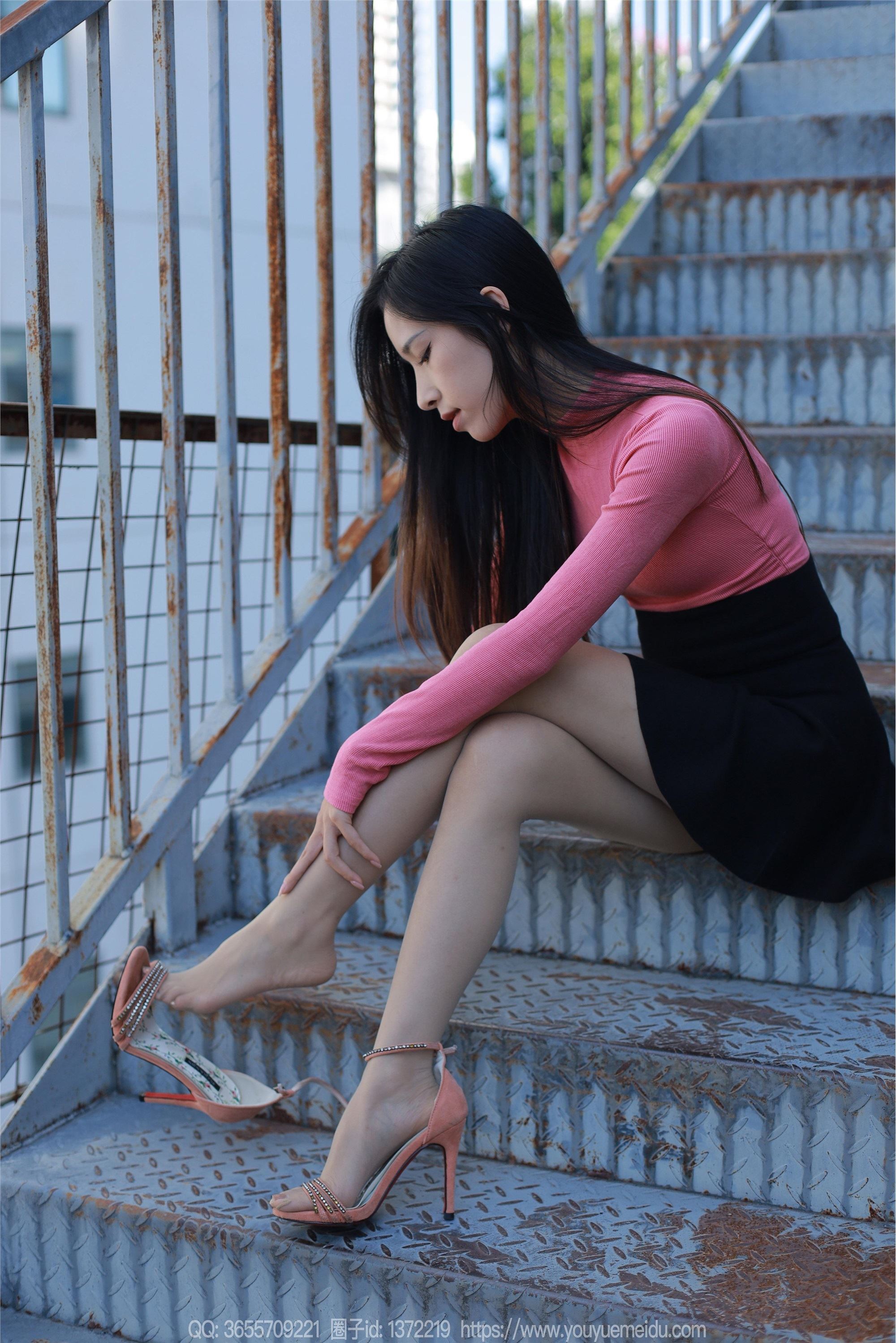 IESS异思趣向  2023.11.26 丝享家 1595 美子《粉色佳人》